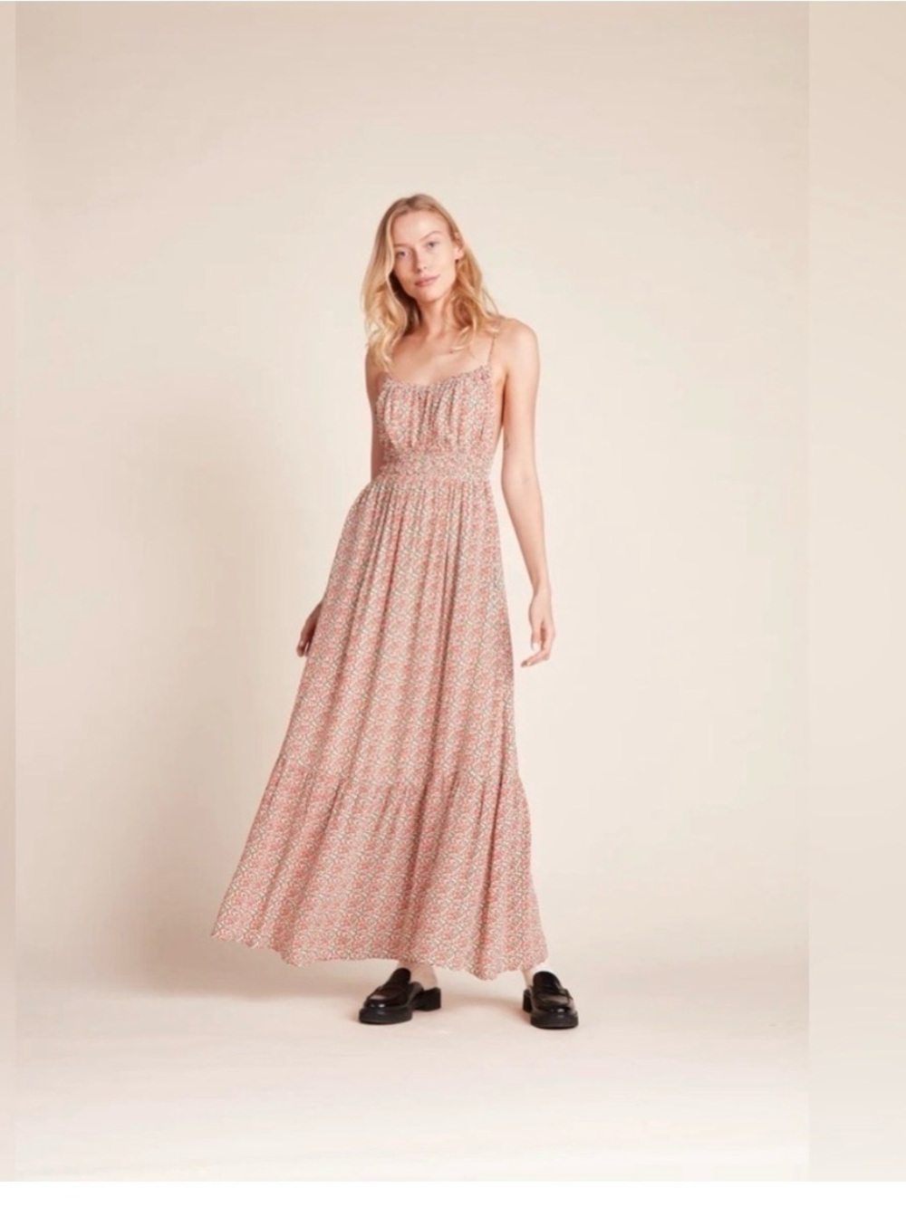 Trovata- Small -Smocked Waist Spaghetti Strap Maxi Dress in Blush Floral